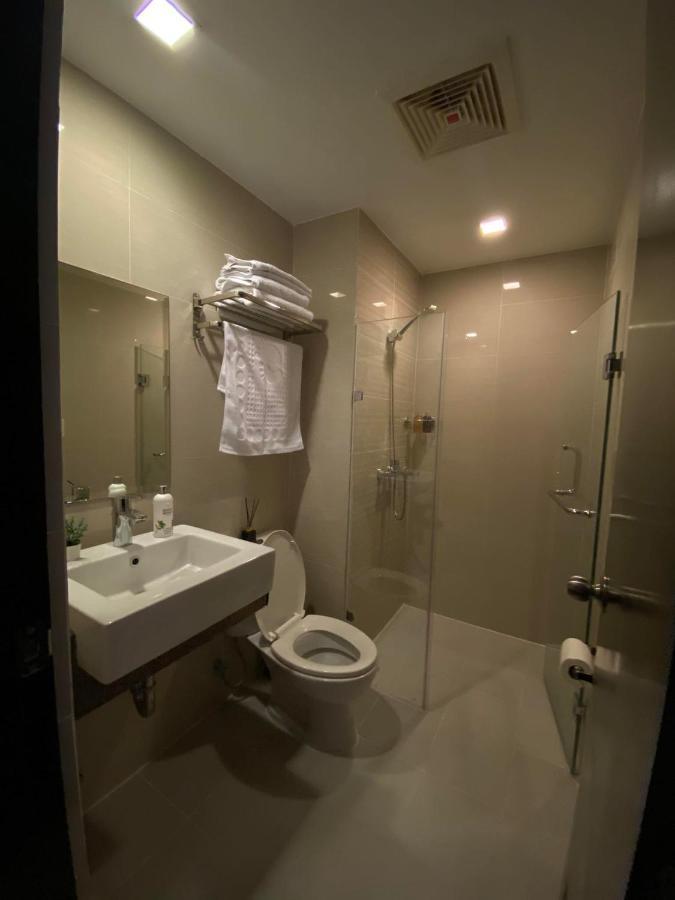 Апарт отель 81 Newport C5 10I Balcony & Pool Across Naia T3 Пасай Экстерьер фото