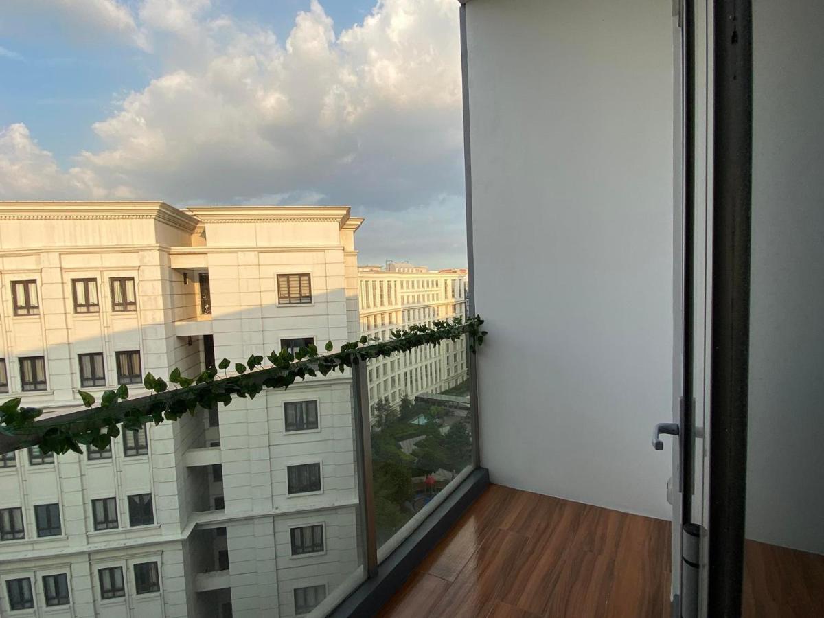 Апарт отель 81 Newport C5 10I Balcony & Pool Across Naia T3 Пасай Экстерьер фото