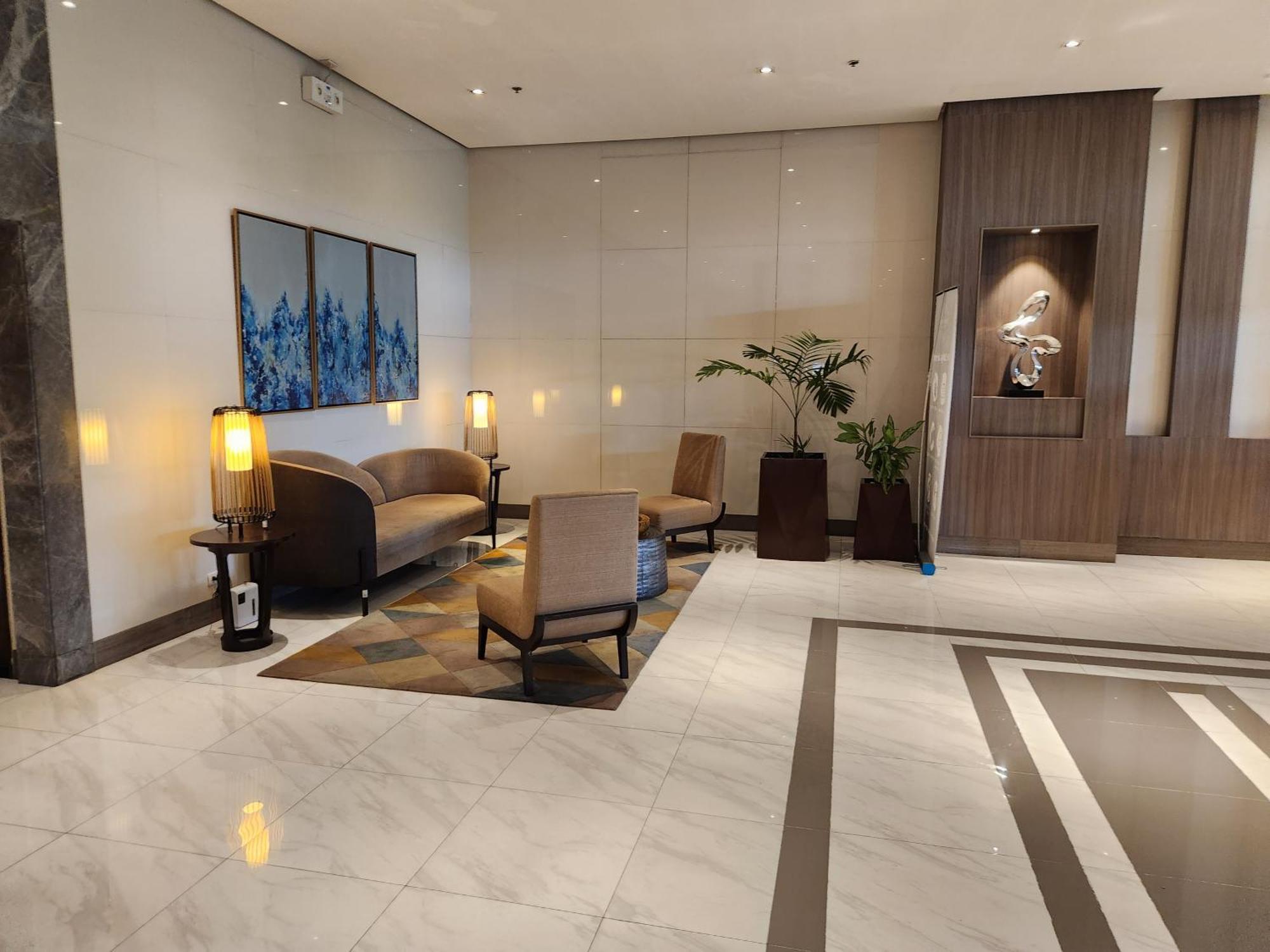 Апарт отель 81 Newport C5 10I Balcony & Pool Across Naia T3 Пасай Экстерьер фото