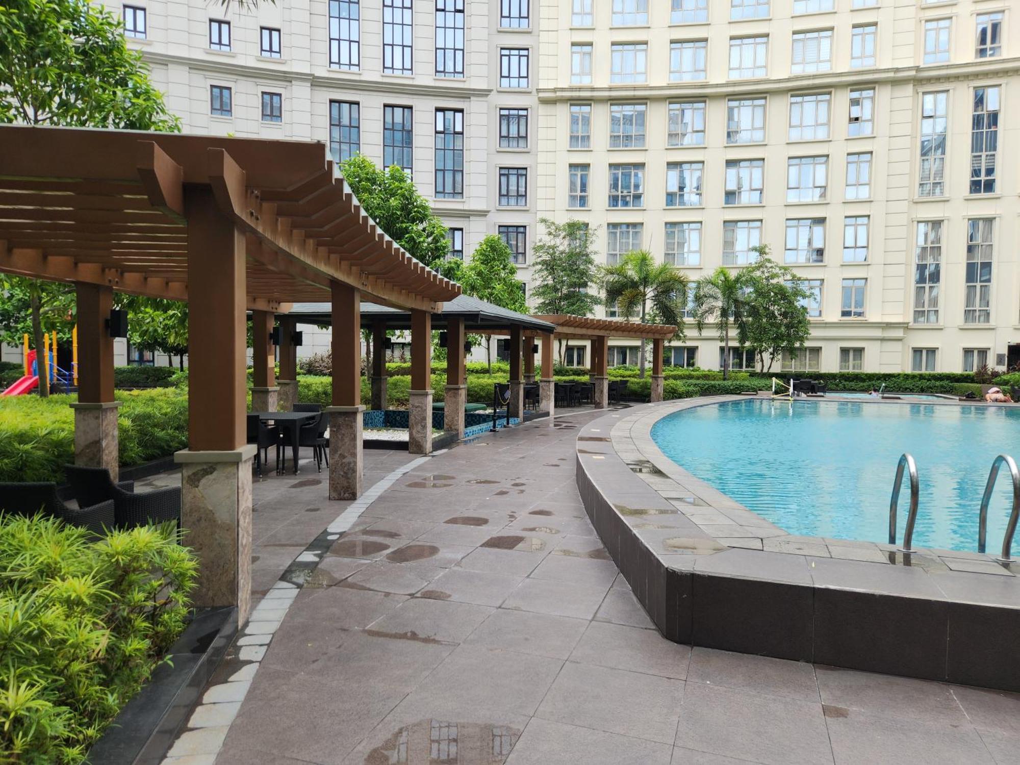 Апарт отель 81 Newport C5 10I Balcony & Pool Across Naia T3 Пасай Экстерьер фото